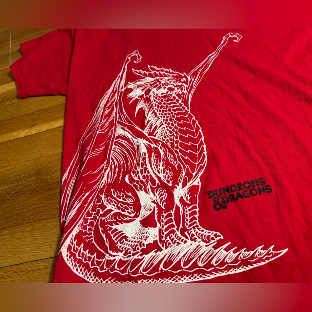 Dungeons and Dragons Red Shirt - Picture 3 of 4